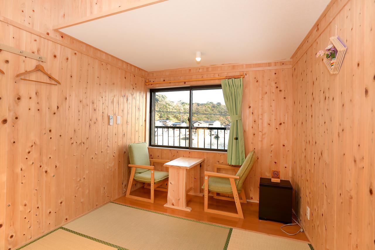 Minshuku Nishidomari Hotel สึชิมะ ภายนอก รูปภาพ