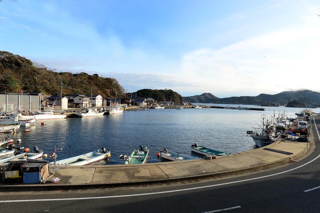 Minshuku Nishidomari Hotel สึชิมะ ภายนอก รูปภาพ