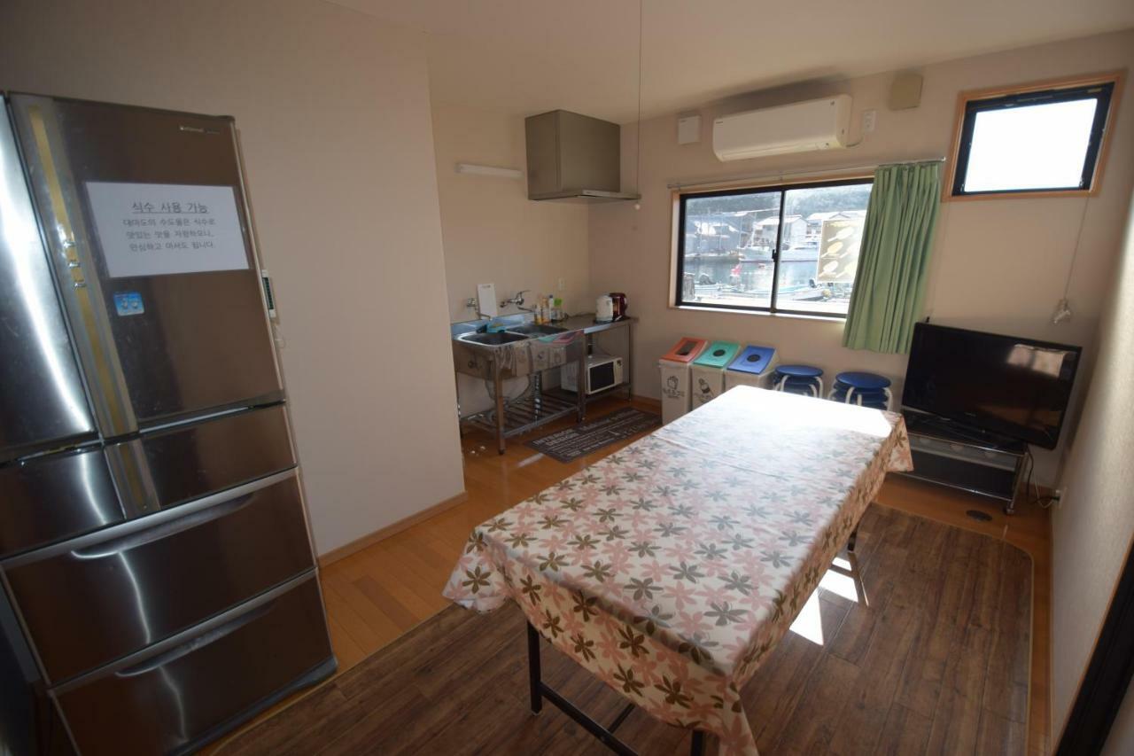 Minshuku Nishidomari Hotel สึชิมะ ภายนอก รูปภาพ